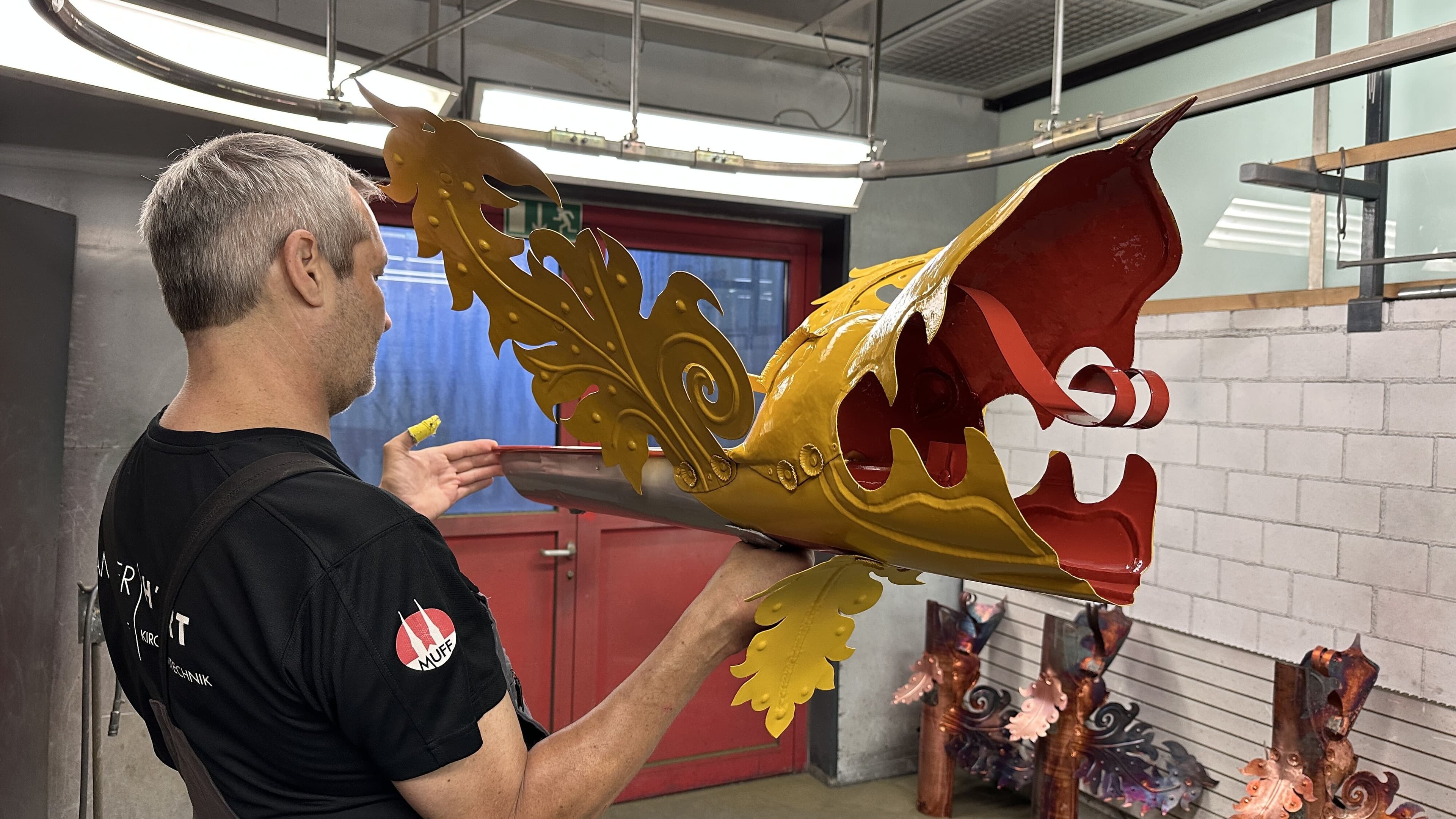 Malans Wasserspeier lackiert